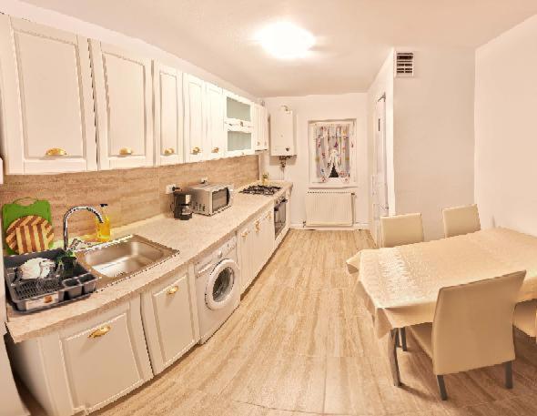 Apartament 2 Camere Cu Loc De Parcare 클루지나포카 외부 사진